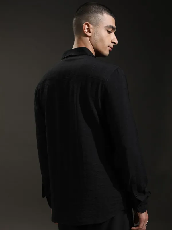 Highlander Men Black Textured Relaxed Fit Casual Shirt