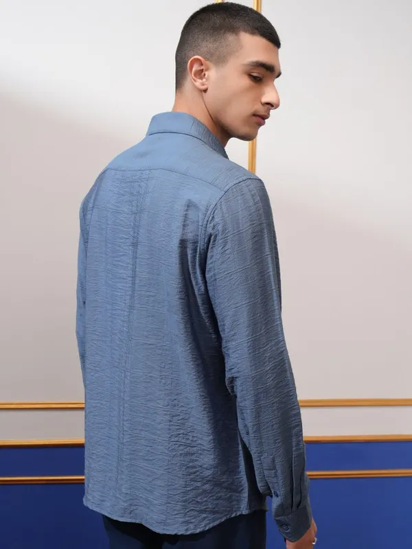 Highlander Men Blue Textured Slim Fit Casual Shirt