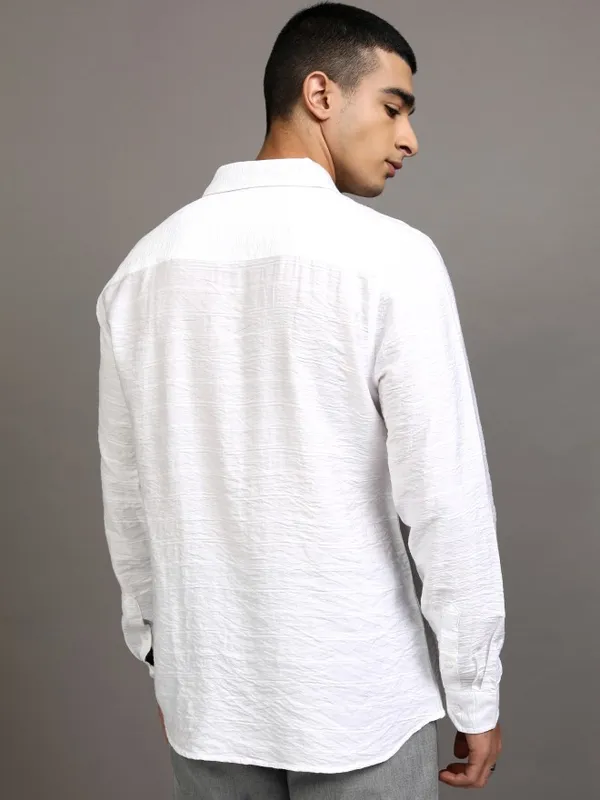Highlander Men White Textured Regular Fit Casual Shirt