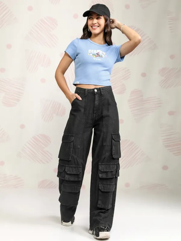 Disney By Tokyo Talkies Women Blue Mickey And Friends Printed Round Neck T-Shirt