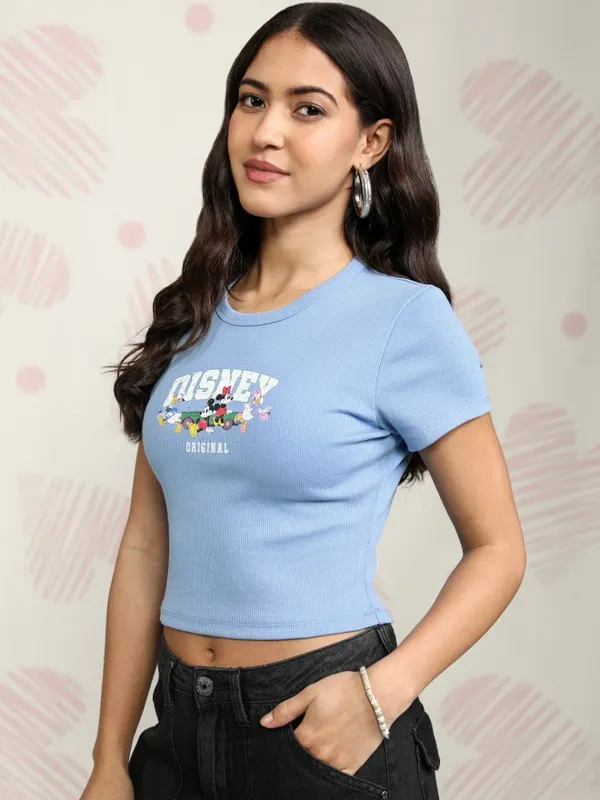 Disney By Tokyo Talkies Women Blue Mickey And Friends Printed Round Neck T-Shirt