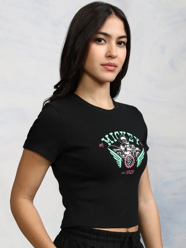 Disney By Tokyo Talkies Women Black Mickey Mouse Printed Round Neck T-Shirt