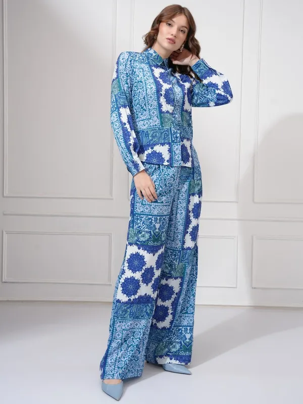 Tokyo Talkies Women Blue Shirt With Trousers Co-Ords