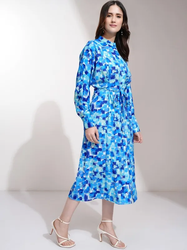 Tokyo Talkies Women Blue Printed Fit and Flare Dress