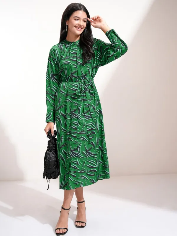 Tokyo Talkies Women Green Printed Fit And Flare Dress