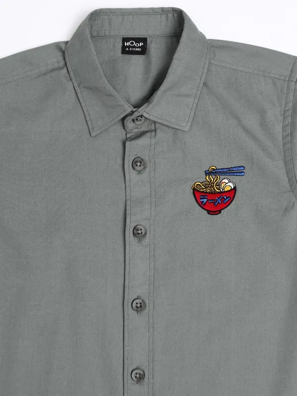 Hoop Kids Boys Olive Self Design Slim Fit Casual Shirt
