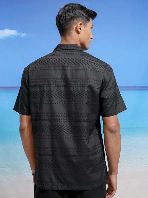 Locomotive Men Black Printed Relaxed Fit Casual Shirt