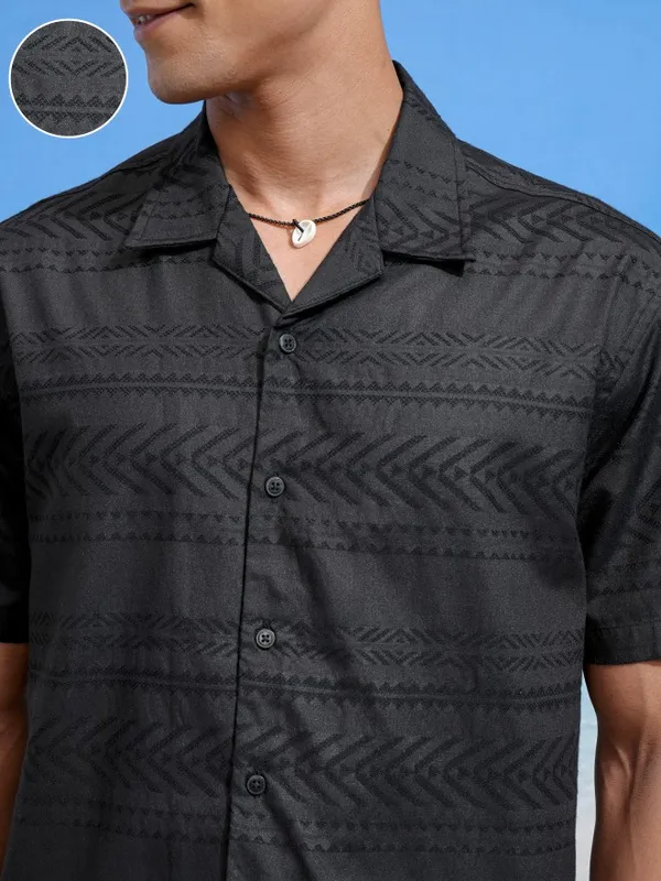 Locomotive Men Black Printed Relaxed Fit Casual Shirt