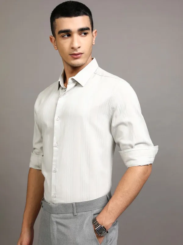 Highlander Men Grey Striped Slim Fit Casual Shirt