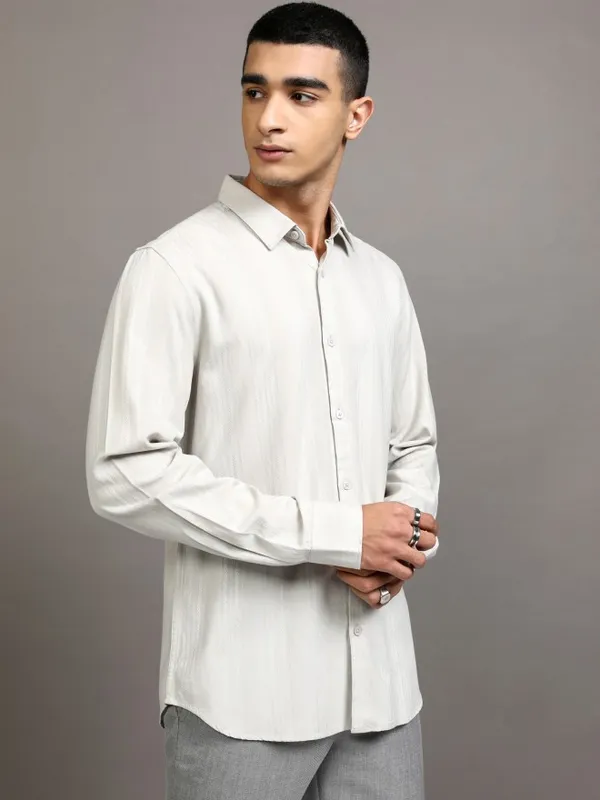 Highlander Men Grey Striped Slim Fit Casual Shirt