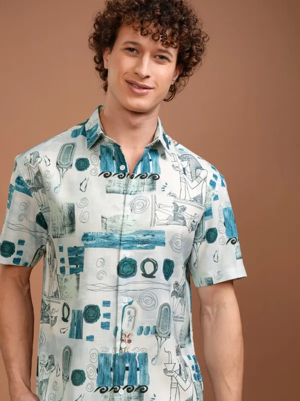 Highlander Men White Printed Relaxed Fit Casual Shirt