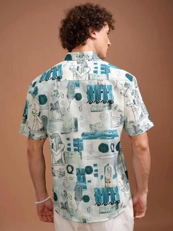 Highlander Men White Printed Relaxed Fit Casual Shirt
