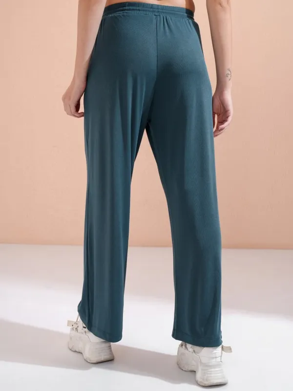Tokyo Talkies Women Teal Solid Straight Fit Casual Trouser