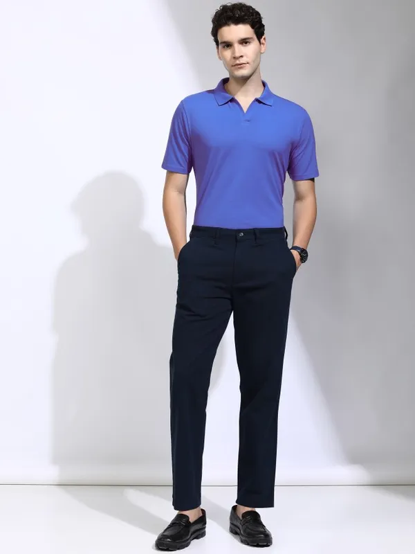 Highlander Men Blue Solid Polo Collar T-Shirt