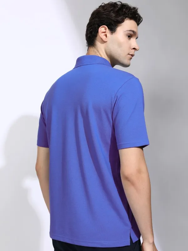 Highlander Men Blue Solid Polo Collar T-Shirt