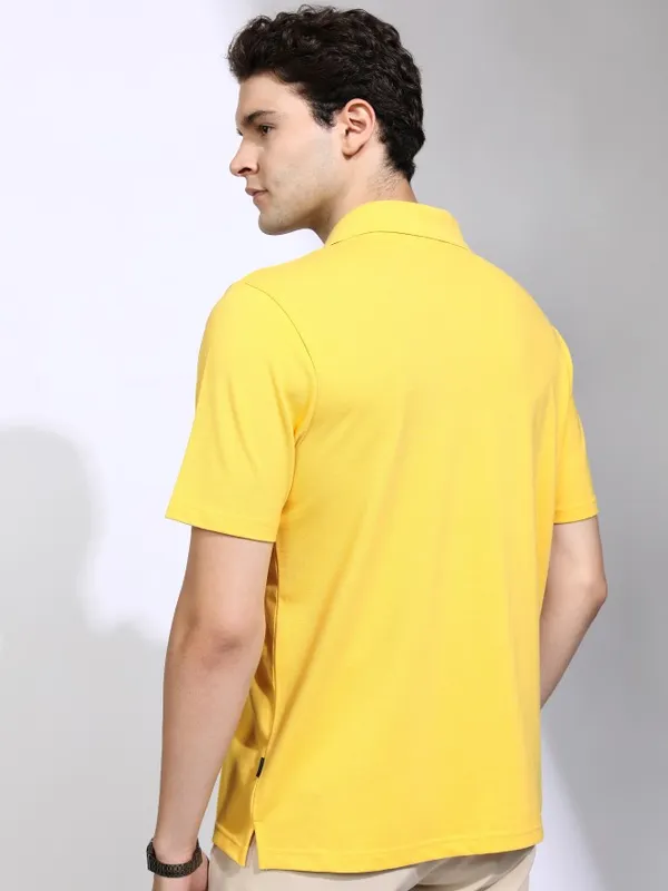Highlander Men Yellow Solid Polo Collar T-Shirt