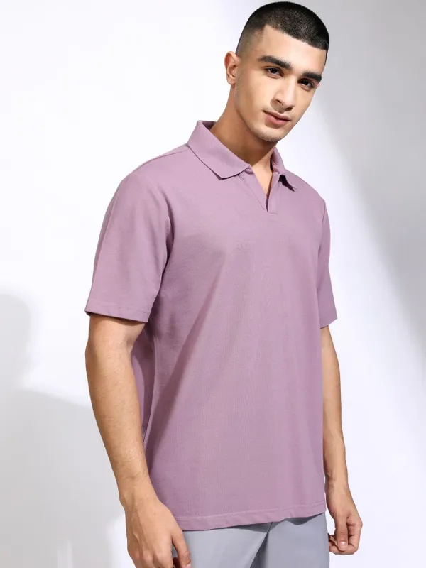 Highlander Men Mauve Solid Polo Collar T-Shirt