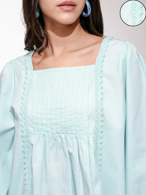 Solid Blouson Top