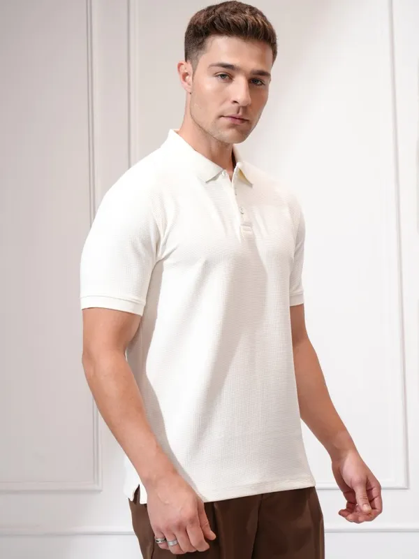 Locomotive Men Cream Self Design Polo Collar T-Shirt