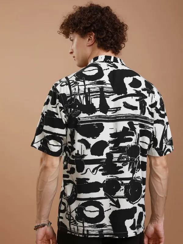 Ketch Men Black Printed Relaxed Fit Casual Shirt