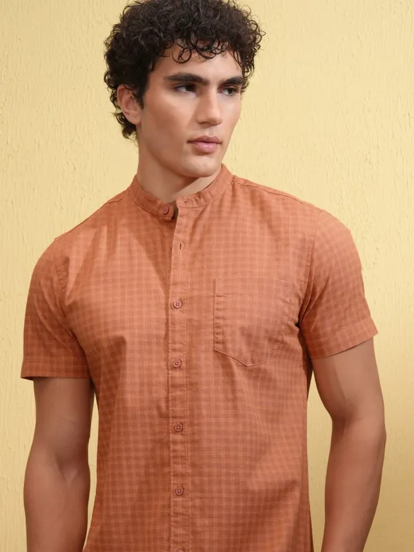 Highlander Men Rust Checked Regular Fit Casual Shirt