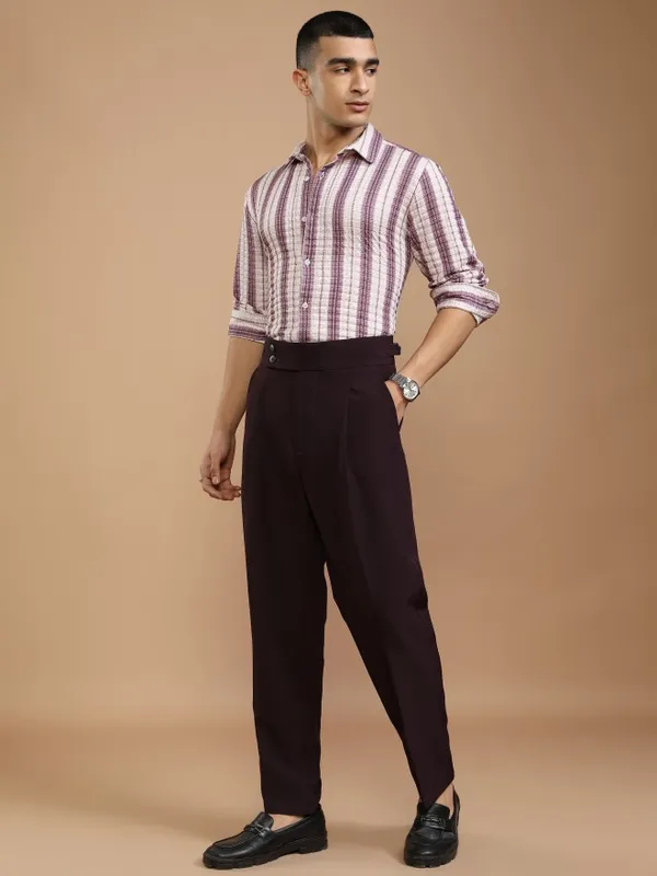 Highlander Men Mauve Striped Regular Fit Casual Shirt