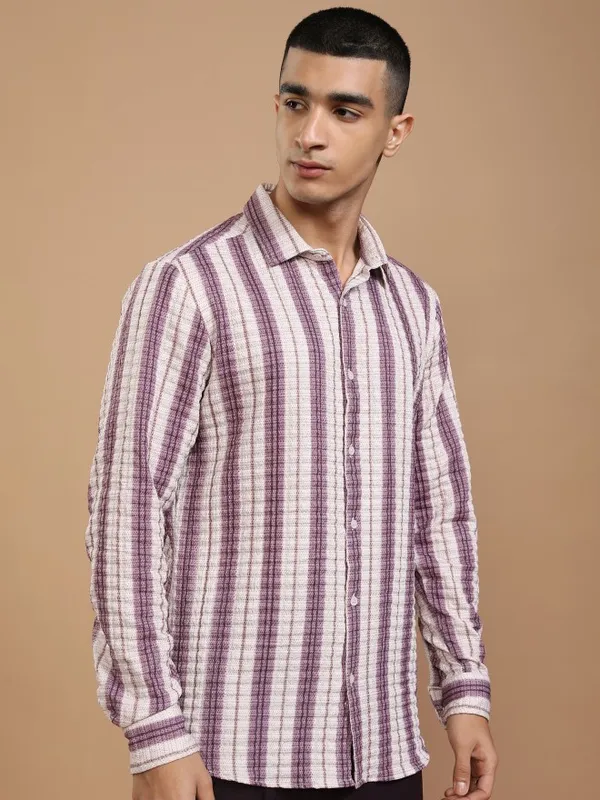 Highlander Men Mauve Striped Regular Fit Casual Shirt