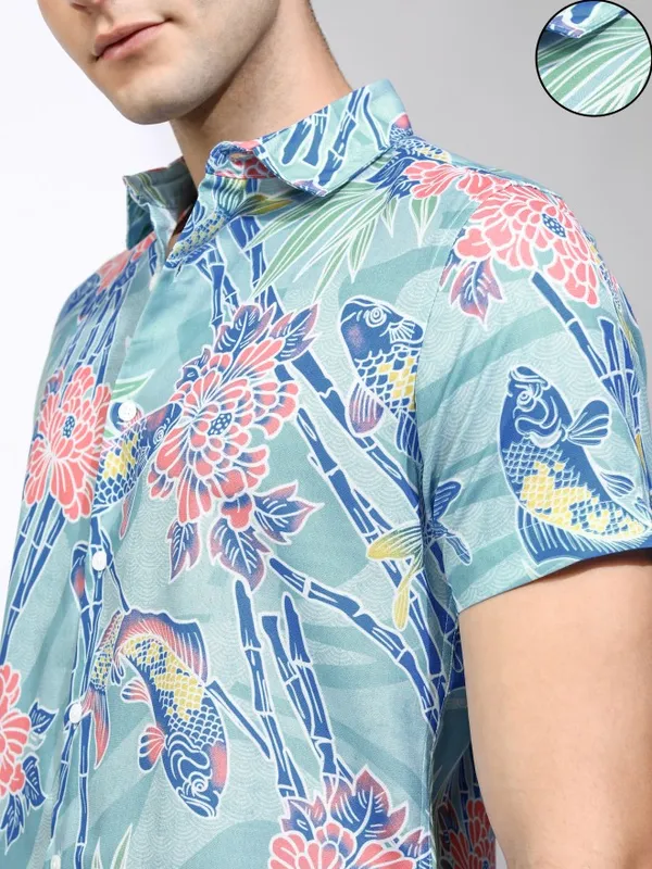 Highlander Men Teal Printed Regular Fit Casual Shirt