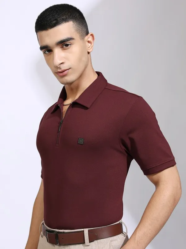 Highlander Men Maroon Solid Polo Collar T-Shirt