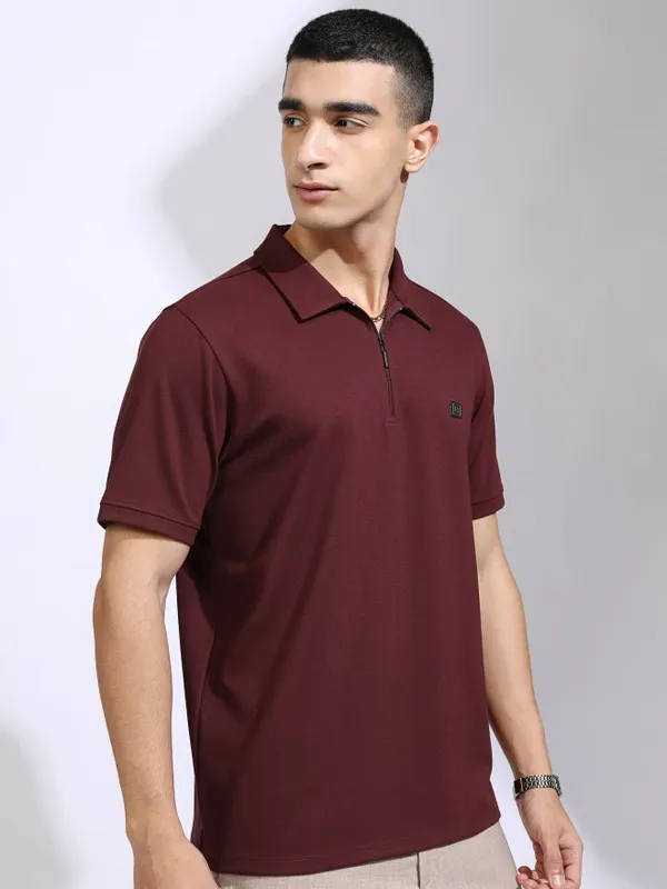 Highlander Men Maroon Solid Polo Collar T-Shirt