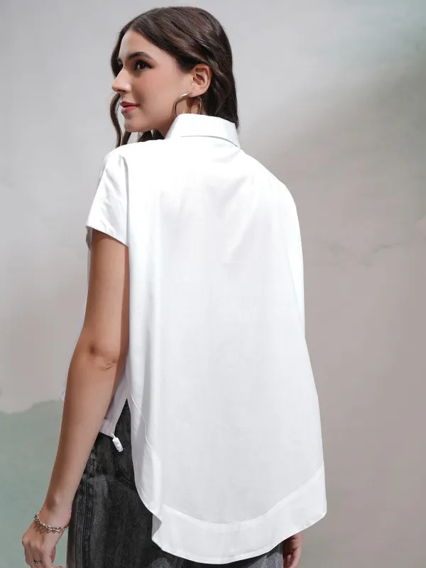 Tokyo Talkies Women White Solid Regular Fit Casual Shirt