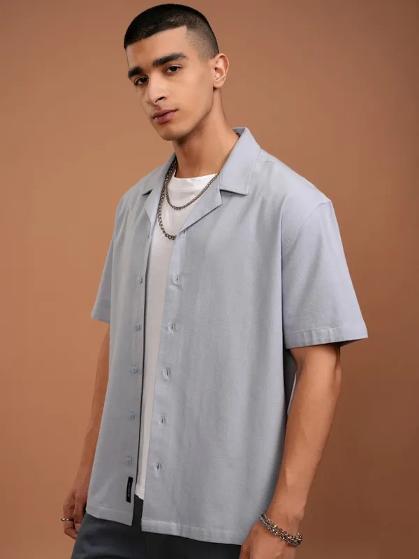 Highlander Men Blue Solid Relaxed Fit Casual Shirt