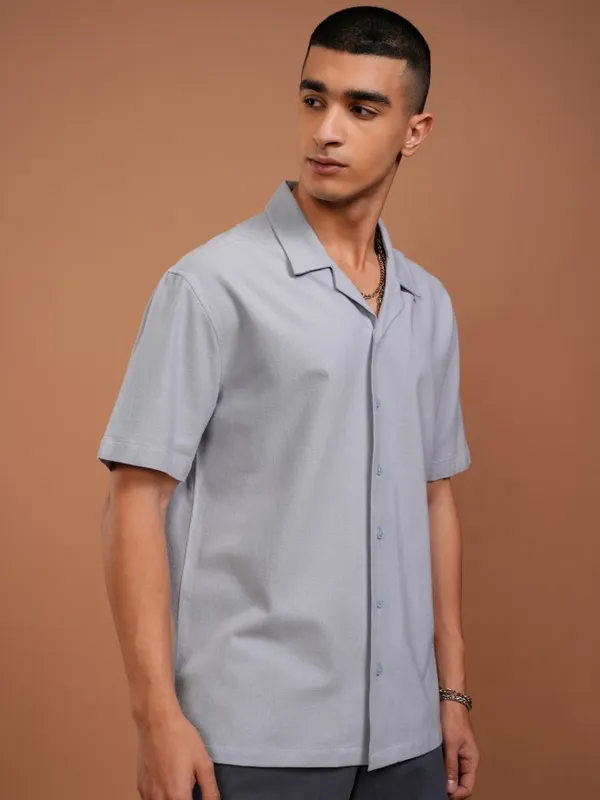 Highlander Men Blue Solid Relaxed Fit Casual Shirt