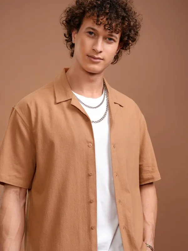 Highlander Men Orange Solid Relaxed Fit Casual Shirt