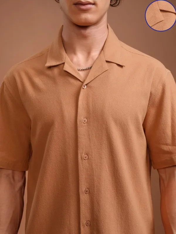 Highlander Men Orange Solid Relaxed Fit Casual Shirt