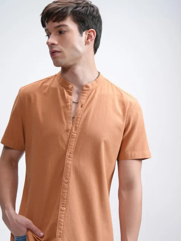 Highlander Men Orange Textured Regular Fit Casual Shirt