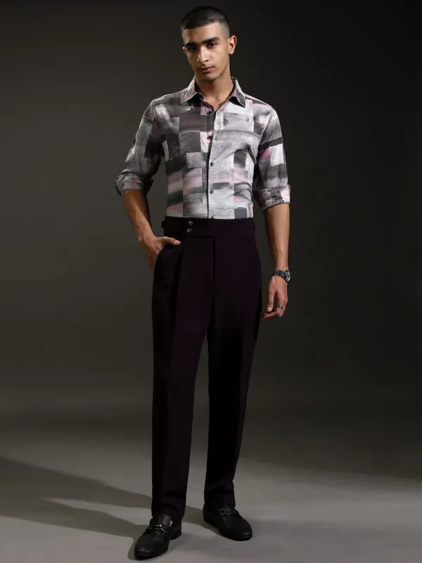 Highlander Men Grey Printed Regular Fit Casual Shirt