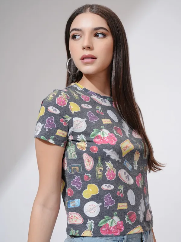 Tokyo Talkies Women Black Printed Round Neck T-Shirt