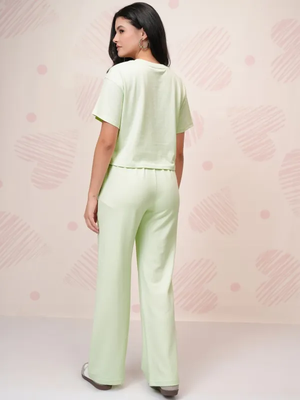 Disney By Tokyo Talkies Women Green Dumbo T-Shirt With Trousers Co-Ords