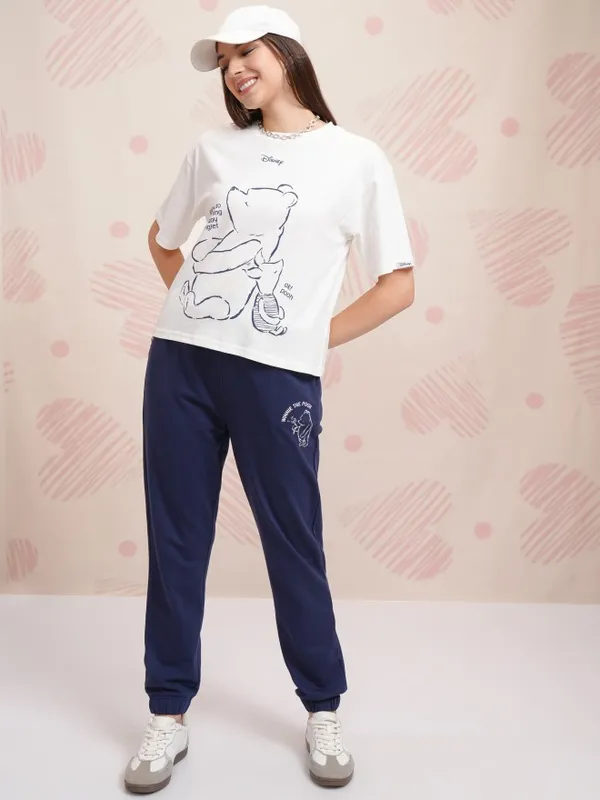 Winnie The Pooh Women T-Shirt With Joggers Co-Ords