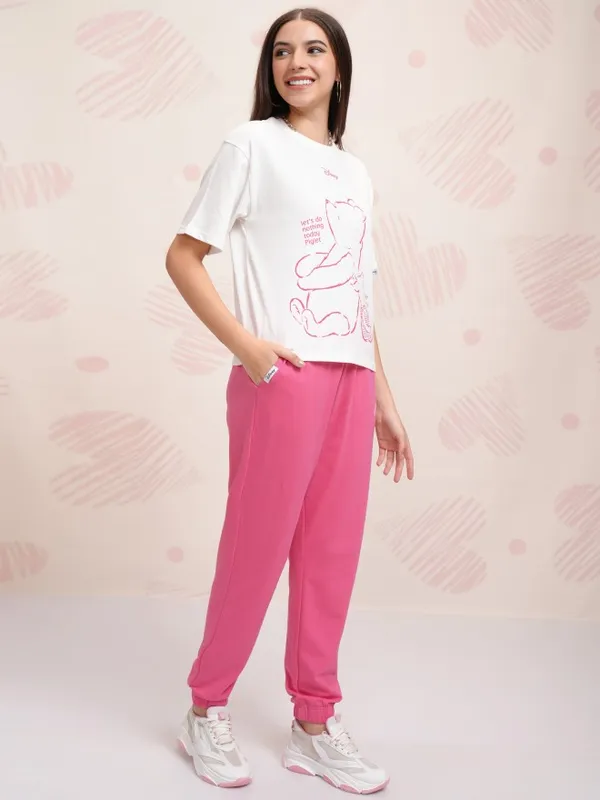 Winnie The Pooh Women T-Shirt With Joggers Co-Ords