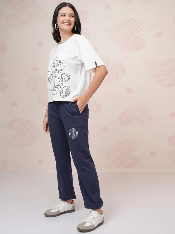 Disney By Tokyo Talkies Women White Mickey Mouse T-Shirt With Joggers Co-Ords