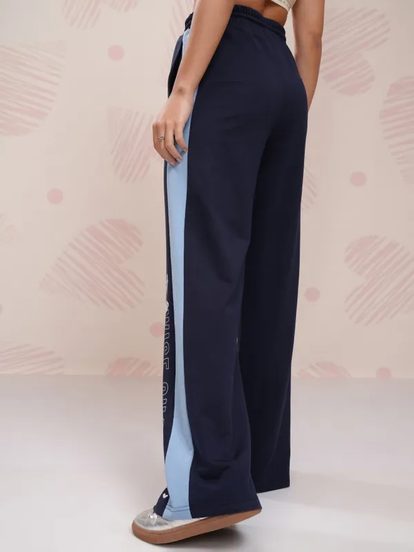 Disney By Tokyo Talkies Women Navy Blue Donald Duck Printed Flared Wide Leg Trouser