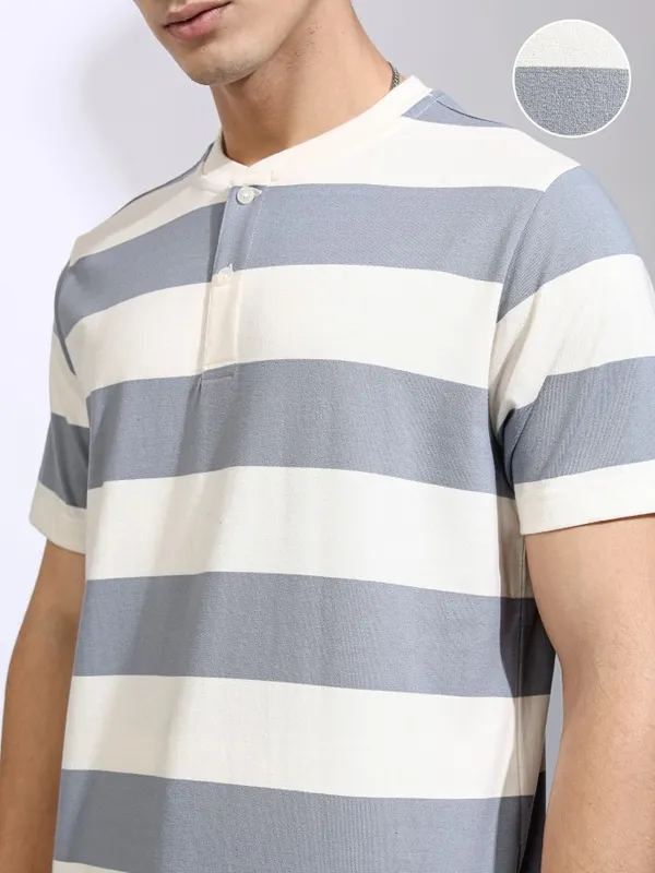 Highlander Men Off White Striped Relaxed Fit T-Shirt