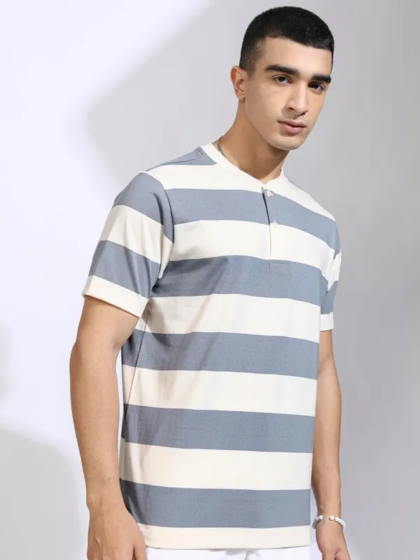 Highlander Men Off White Striped Relaxed Fit T-Shirt