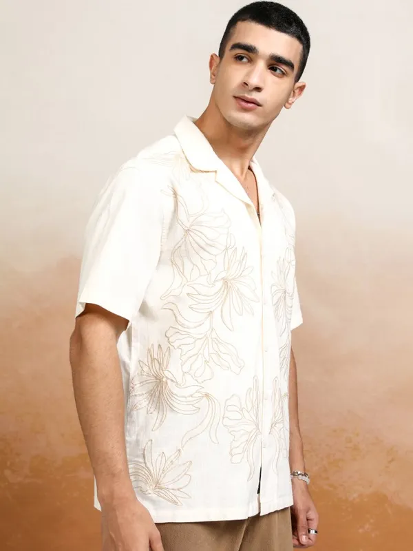 Men Relaxed Fit Casual Shirt