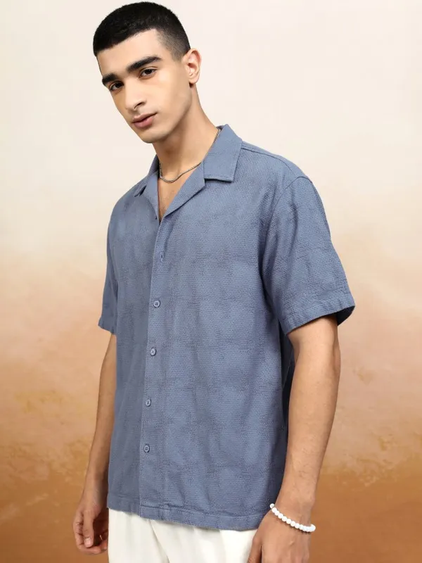 Highlander Men Blue Textured Relaxed Fit Casual Shirt