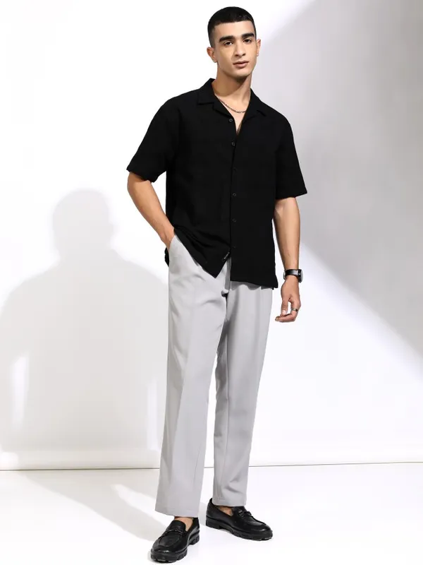 Highlander Men Black Textured Relaxed Fit Casual Shirt