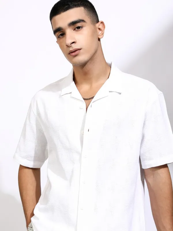 Highlander Men White Textured Relaxed Fit Casual Shirt