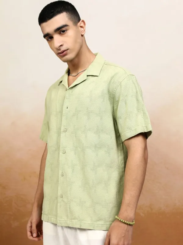 Highlander Men Green Textured Relaxed Fit Casual Shirt